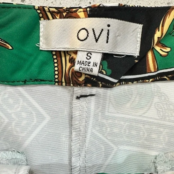 Ovi Scarf Print Women's Shorts - Size Small - Picture 3 of 8
